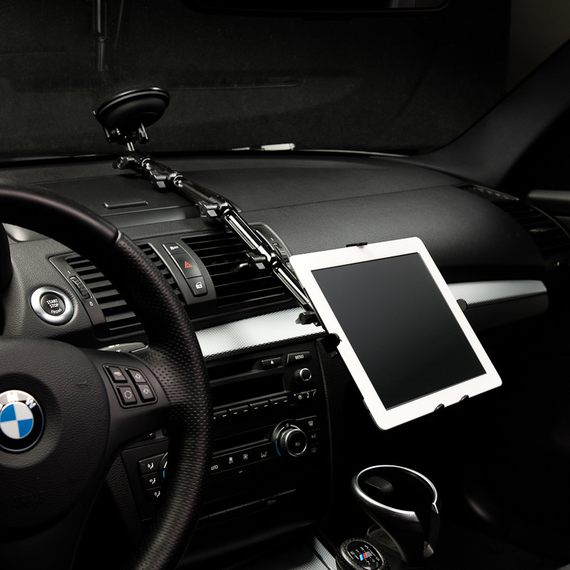iPad Pro 11 Saugnapfhalterung hält bombenfest im Auto - xMount@Car&Home